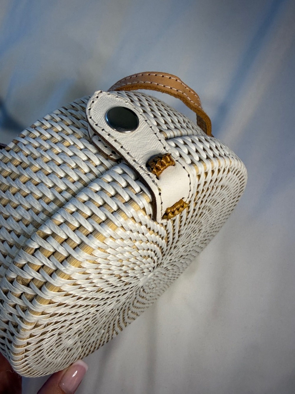 Round Woven Straw Crossbody Bag - White with Tan Accents
